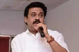 vinayan director