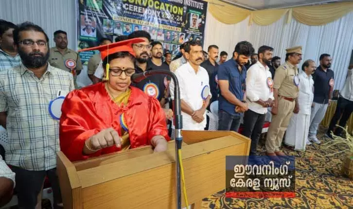 കോഴിക്കോട് ജില്ലയിലെ  ജീവൻ രക്ഷാപ്രവർത്തകരെ ആധരിച്ച്‌  All India Medical Institute(AIMI)