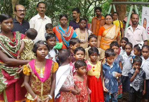 പത്ത് വര്‍ഷത്തിനു ശേഷം തളികകല്ല് ആദിവാസികോളനിയിലെ കുട്ടികള്‍ വിദ്യാലയത്തിലേക്ക്