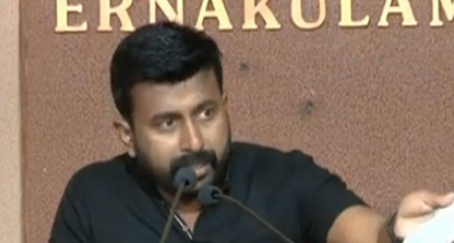 ഇങ്ങനെയൊക്കെ സഹായിക്കാൻ പറ്റുള്ളൂ ;അടച്ചിട്ട സിനിമ തീയറ്ററിന് അഞ്ചേകാൽ ലക്ഷം രൂപയുടെ വൈദ്യുതി ബില്ല് നൽകി കെഎസ്ഇബി