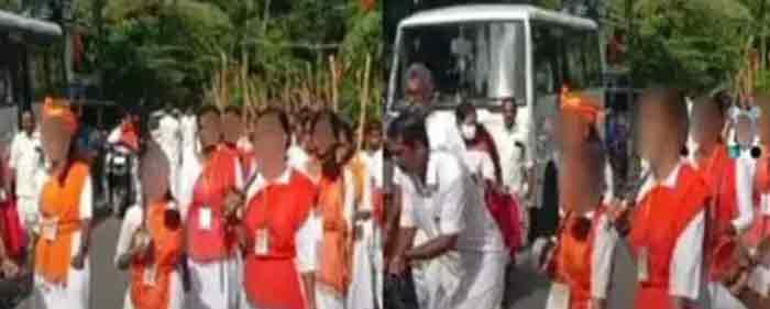വാളുമായി ‘ദുർഗാവാഹിനി’ റാലി നടത്തിയവർക്കെതിരെ ജാമ്യമില്ലാ കേസ്