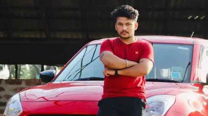 വനിതാ ടിക്കറ്റ് പരിശോധകയോട് അസഭ്യം പറഞ്ഞു, മോശമായി പെരുമാറി; അര്‍ജുന്‍ ആയങ്കിക്കെതിരെ കേസ്